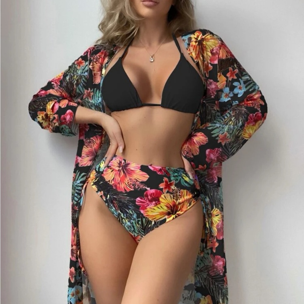 BRAND NEW tropical 3 piece bikini set